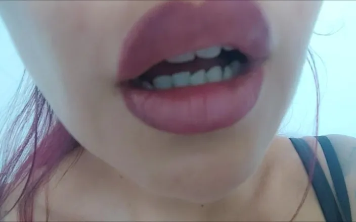 savannahamatoriale: Big Tits, Burps and Farts