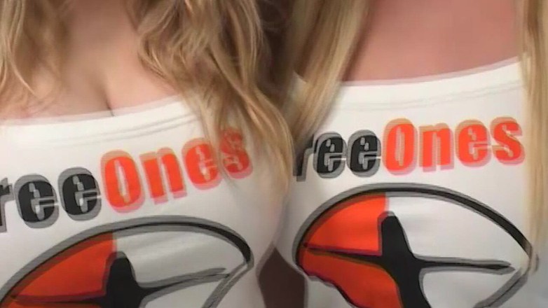 Bangora sluts: Two Blondes Tease and Touch Big Tits