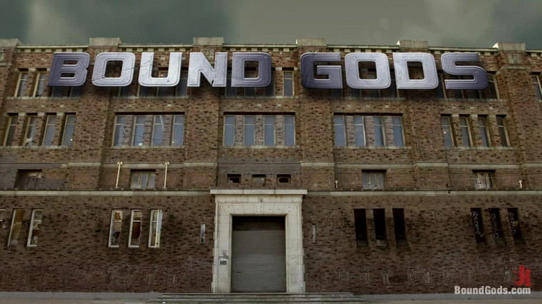 KINK men: Les culturistes et l’Onyx