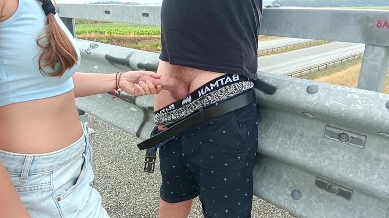 JonDickFlash: มีเซ็กส์กันกลางทางหลวง