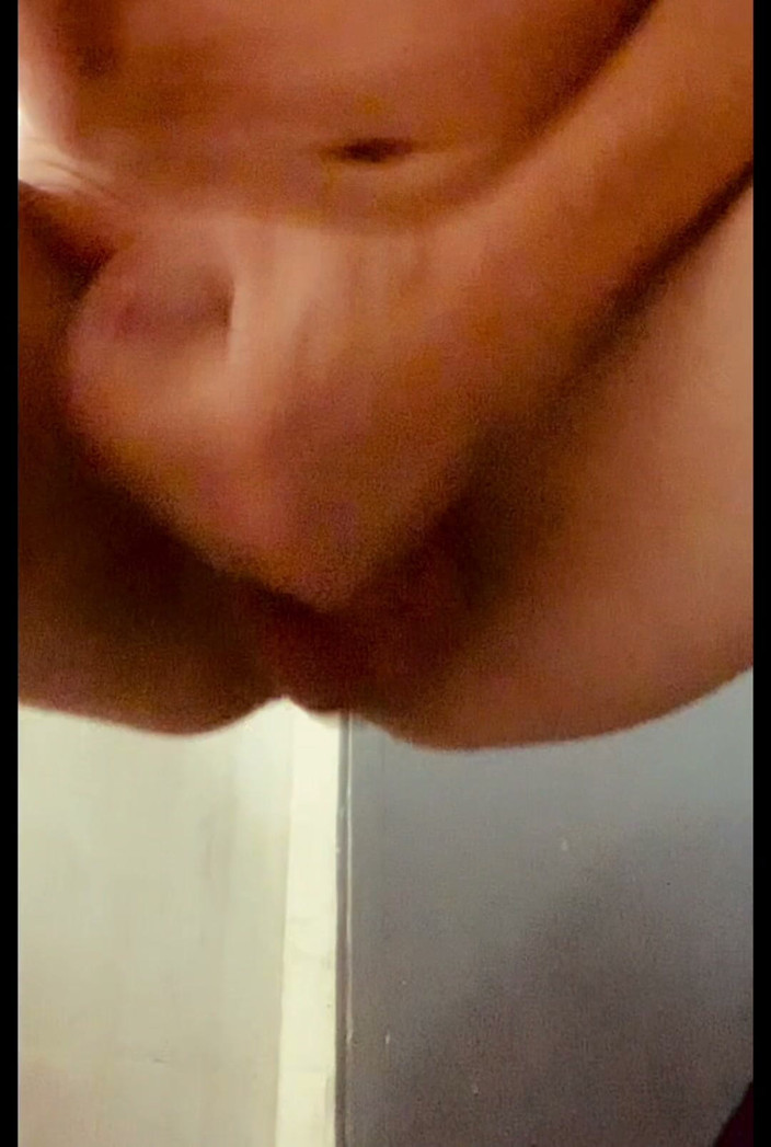 Gabriel Loma: Masturbation and Ejaculation
