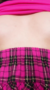 Provocando a mi padrastro con mis tetas - ¡anal con el pulgar de la hijastra de la hijastra!