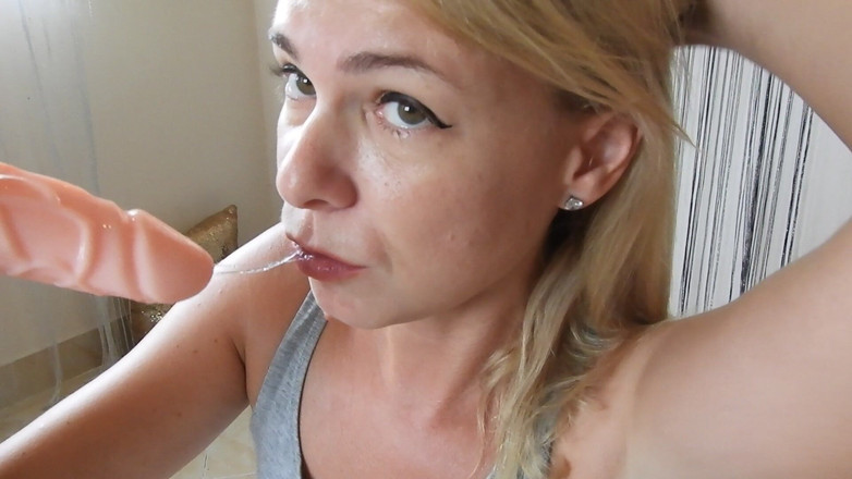 MissAnja_FH: Dance and Sloppy Blowjob