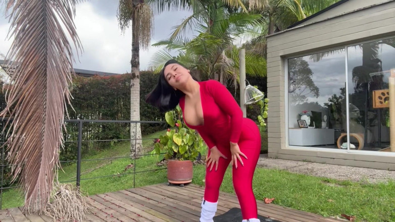 Sins_ofi: Yoga Afternoon with a Beautiful Schoolgirl in Red Leggings Makes...