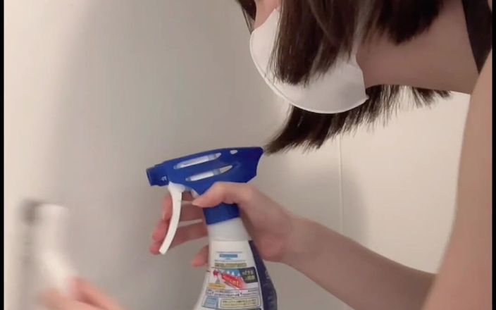 kawaiiwife: Hallo, das ist sayaka! Es ist Sommer und heiß, so...