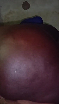 Ebony Likes to Reverse Ride