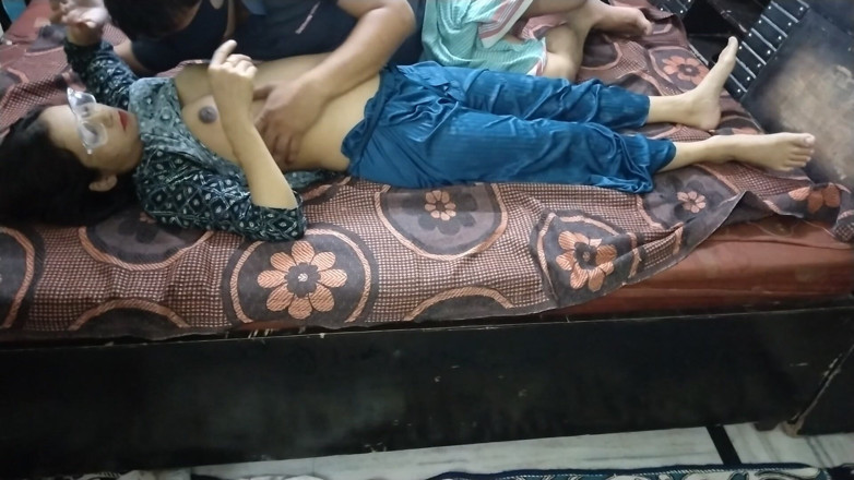 Indian Muslim Couple: Desi Wife Night of Kisses &amp; Forbidden-looking Chemistry