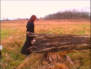 Absolute BDSM films - The original: Kızıl saçlı genç kız mastürbasyon yapıyor