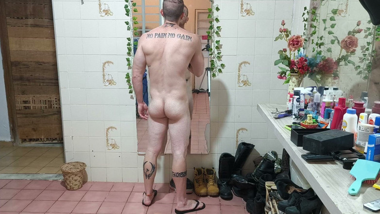 carmonaoficial: Smooth or Hairy?