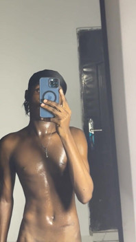 Chico Sexy Twink Aceitado