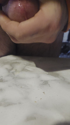 Bigshot: Marble Table Shot