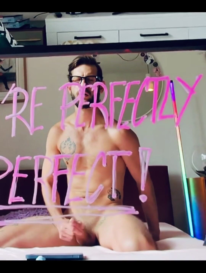 BohemianBoy: Pausa al lavoro ... ma ancora perfettamente perfetto