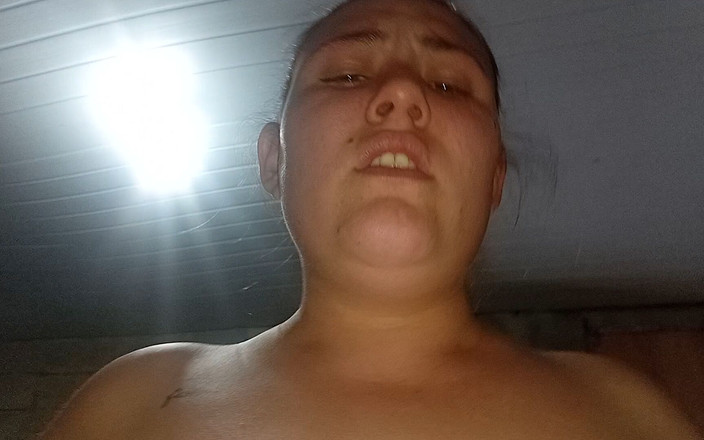 Naomi Simon: Oh, Jak Moc Je to Špatné - Miluju, Že Jsi Mi Rozbil Zadek -...