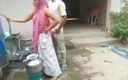 Your Soniya: Yoursoniya cuñado folló a su cuñada mientras llena agua