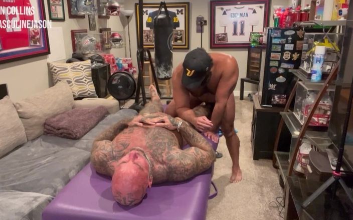 MasculineJason - Jason Collins: Massagem interracial e foda com Oscar Bear