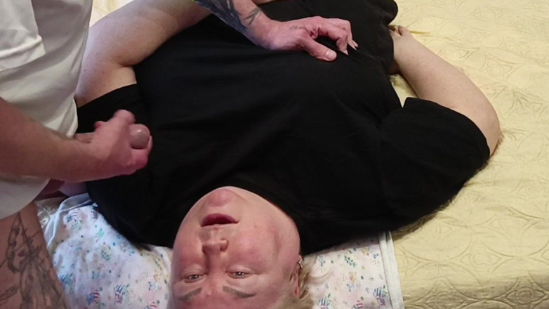 Zona901: Дрочить мій член, щоб кінчити на мого сусіда