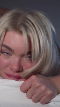 Aggressive Hard Sex with Gorgeous Vixen Model