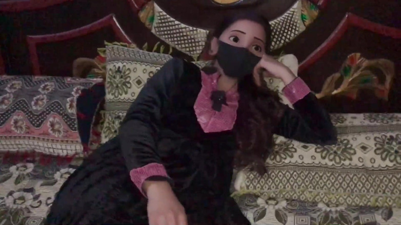 Kingsizedevil: Desi freundin ki enge rosa chut phaad di heute abend...