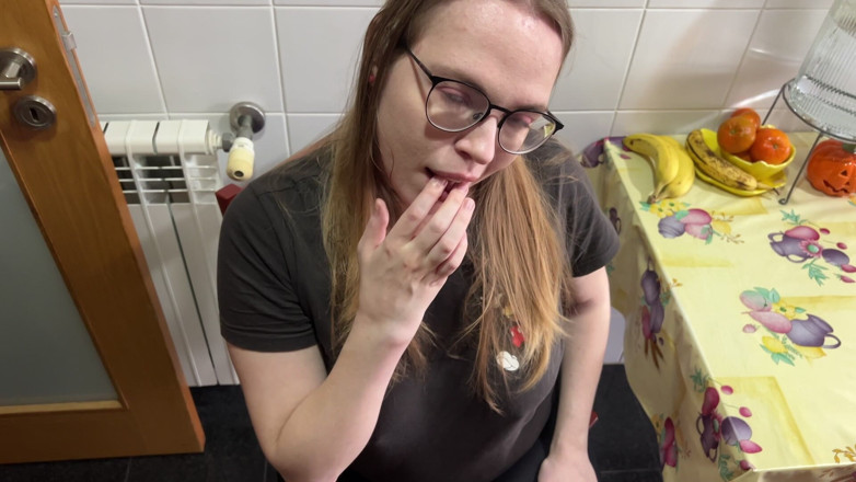 bitetwin9: Ochtend spermalading geleverd als ontbijt
