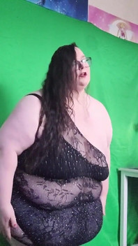 SSBBW Sensual Movements and Strip