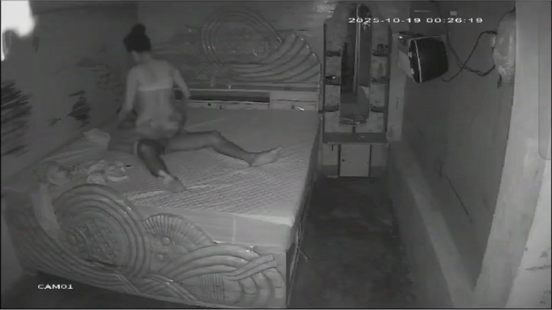 Hot Nisha bhabhi: Cazzo con il vicino fidanzato e marito catturati sulla telecamera