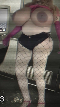 Adult Superstore, Salope Tapette Aux Seins De 16 Kg