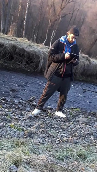 Honenie Môjho Vtáka V Prírode V Zime