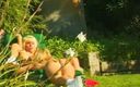 Lesbo Tube: Blond lesbiska fitta slickar och dildoar vid poolen