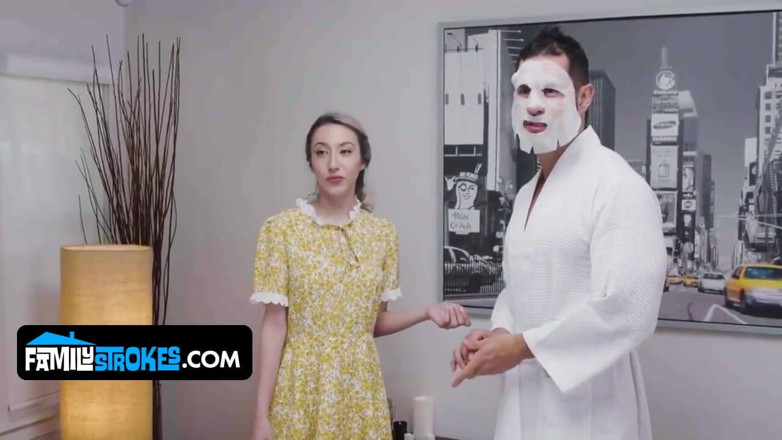 Family Strokes: Enteadas fazem uma massagem erótica sensual com final feliz para...
