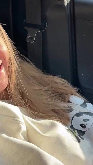 Thumbnail of Pee in Car