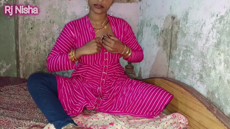 RJ NISHA: Gospodina desi Rj Nisha se masturbează de Baigan