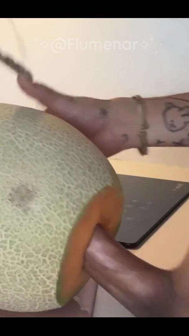 Up for Camshow, Custom Videos! (Flumenar)