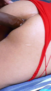 Anal and Cumshot Face Down on a Perfect Ass