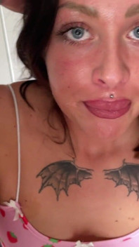 Two Cocks to Suck Dry for Teens!
