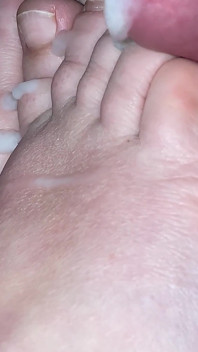 My Wife’s Sexy Feet Footfetish