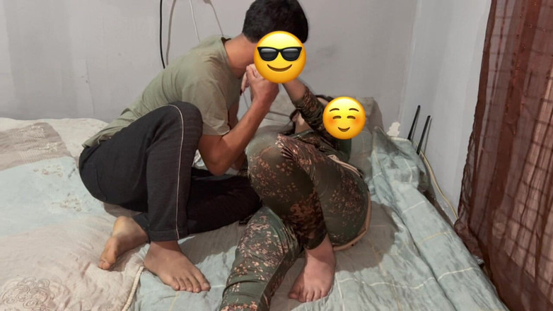 Roben: I with a Big Ass Girl in Tashkent