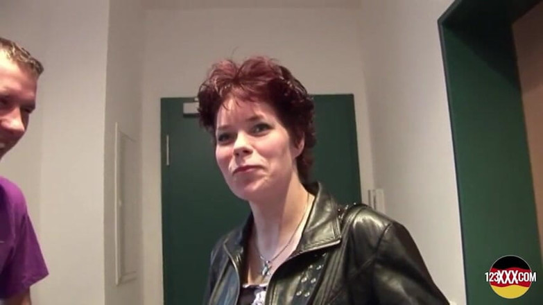 123XXX - 100% Amateurs: Short Haired German Lady in Stockings Want's Cum All Over...