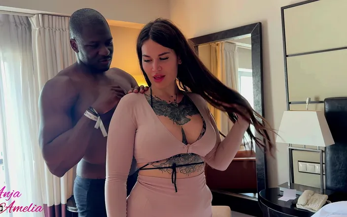 Anja Amelia: My First BBC - FFM at the Hotel Room