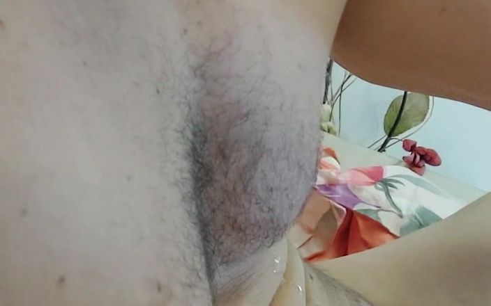 Michael Ragnar: Huge Cumshots Vids and Cum Play on Body Lots of...