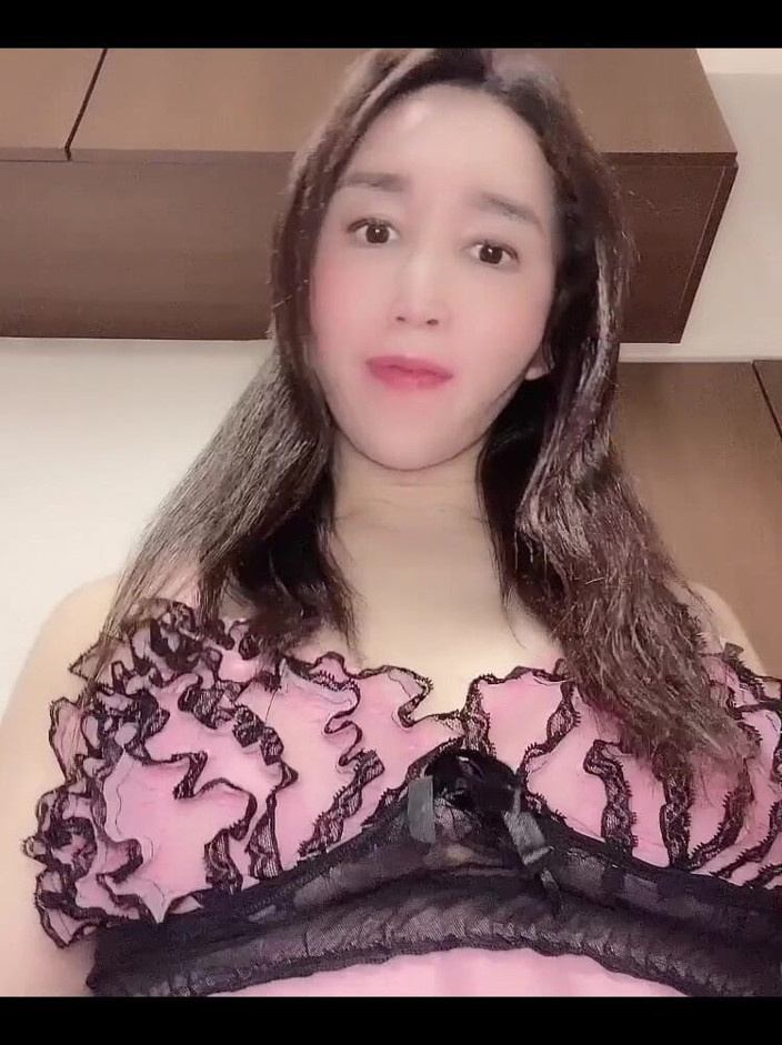 TS Shizuka: Toto je video pro lidi, kteří fetiš sliny