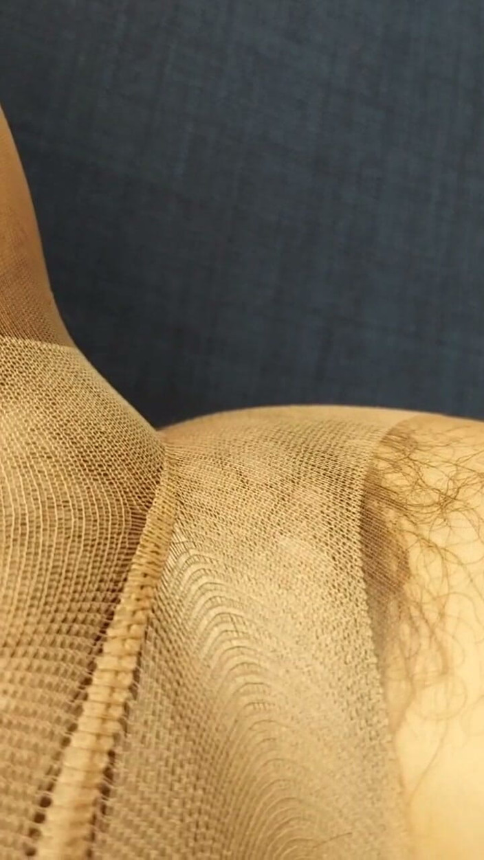 GinnaGg: Curls Shine Through Tights, Hairy Pussy in Tights