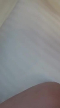 Jovem esposa com um Hobby Safado Petite C Cup - beleza adora provocar e brincar com cada polegada