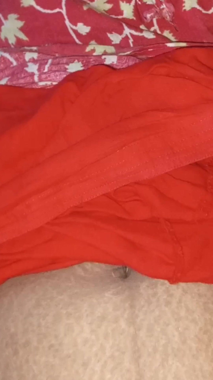 YangZi 69: Vänner, jag vet att den där jävla mostern inte är en...