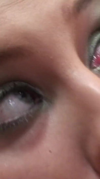 Vecchie bambole da scopare - il vecchio soldato Karl Fucker sbatte la giovane troia alexa bold