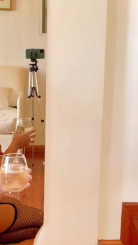 Pisse Jaune À Boire, 2 Litres De Pipi Puis Salissant !! Gorge Profonde