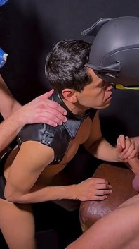 3 German Puppies Gangbang Erick Lima