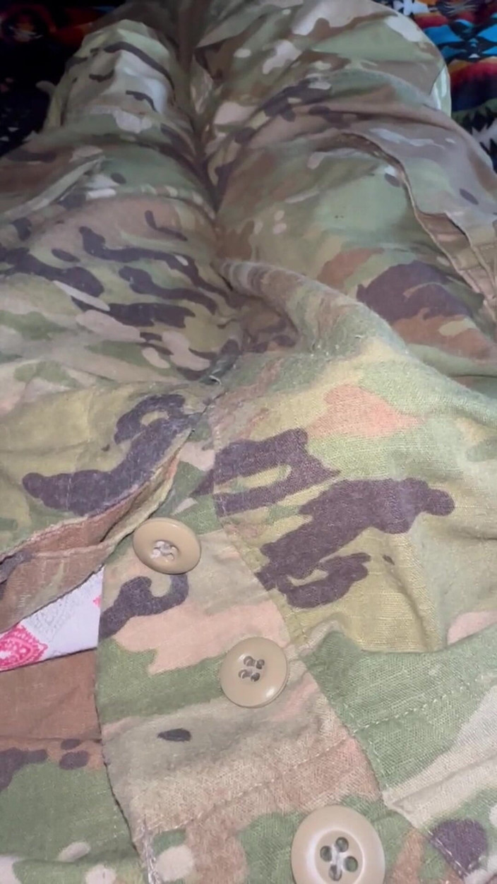Gay Soldier Stuff: Arméspecialist rycker av i boxare lånade från hans sarge och...