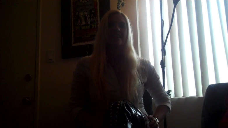 Cryptostudios: Tabitha 237
