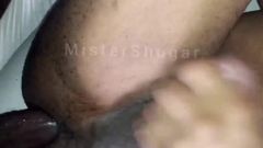 Mister Shugar: Sdílení zadku