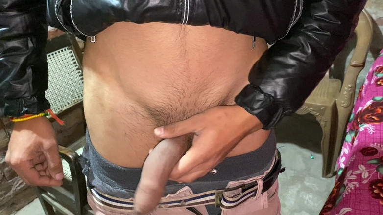 Shonai: Chodila jsem do něčího domu, jak velký byl zadek jejich...